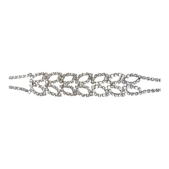 🚨CLEARANCE! Floral Sparkly CZ and Silver Tone Adjustable Clasp Bracelet - Picture 1 of 3